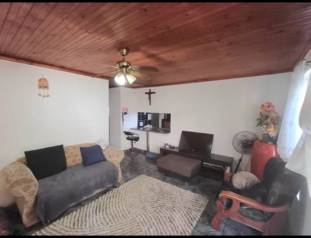 5 BEDROOM HOUSE FOR SALE IN STONEBRIDGE